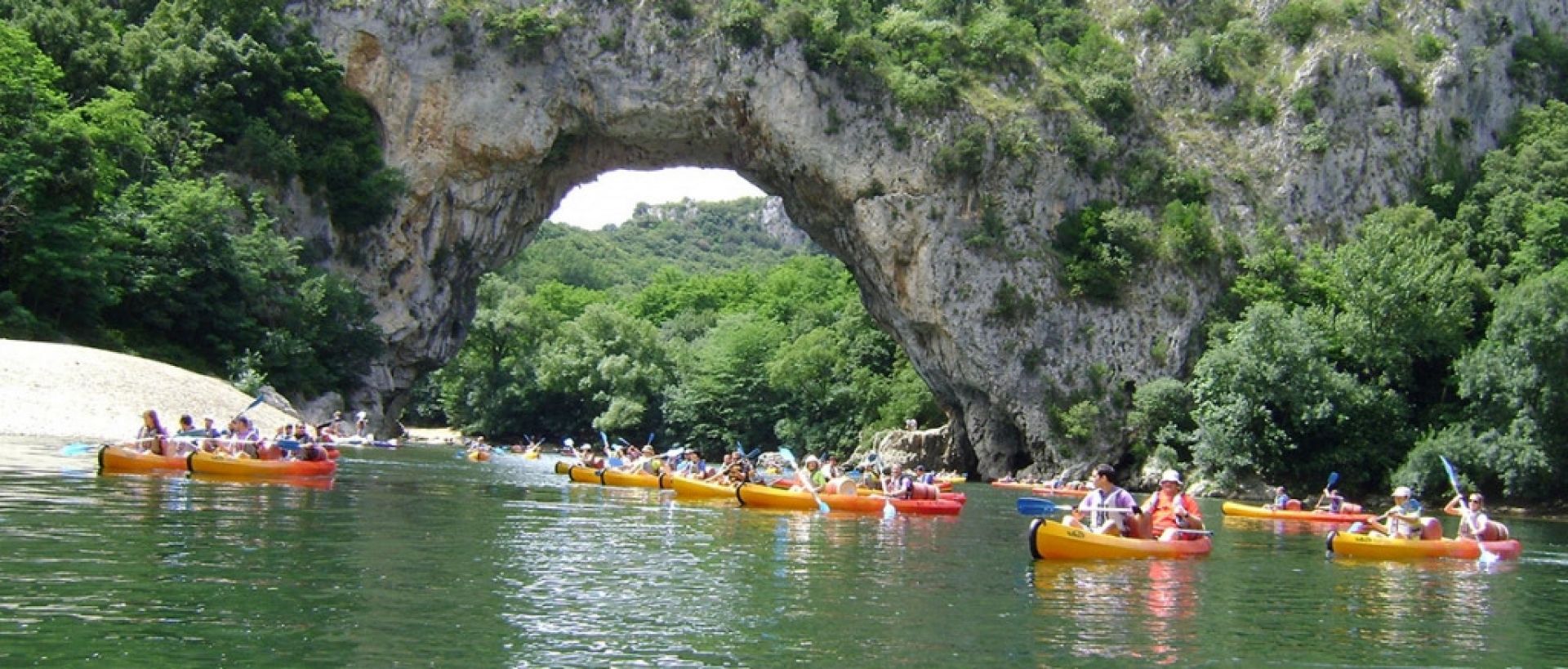 Gite de groupe pour descente des gorges de l'Ardèche